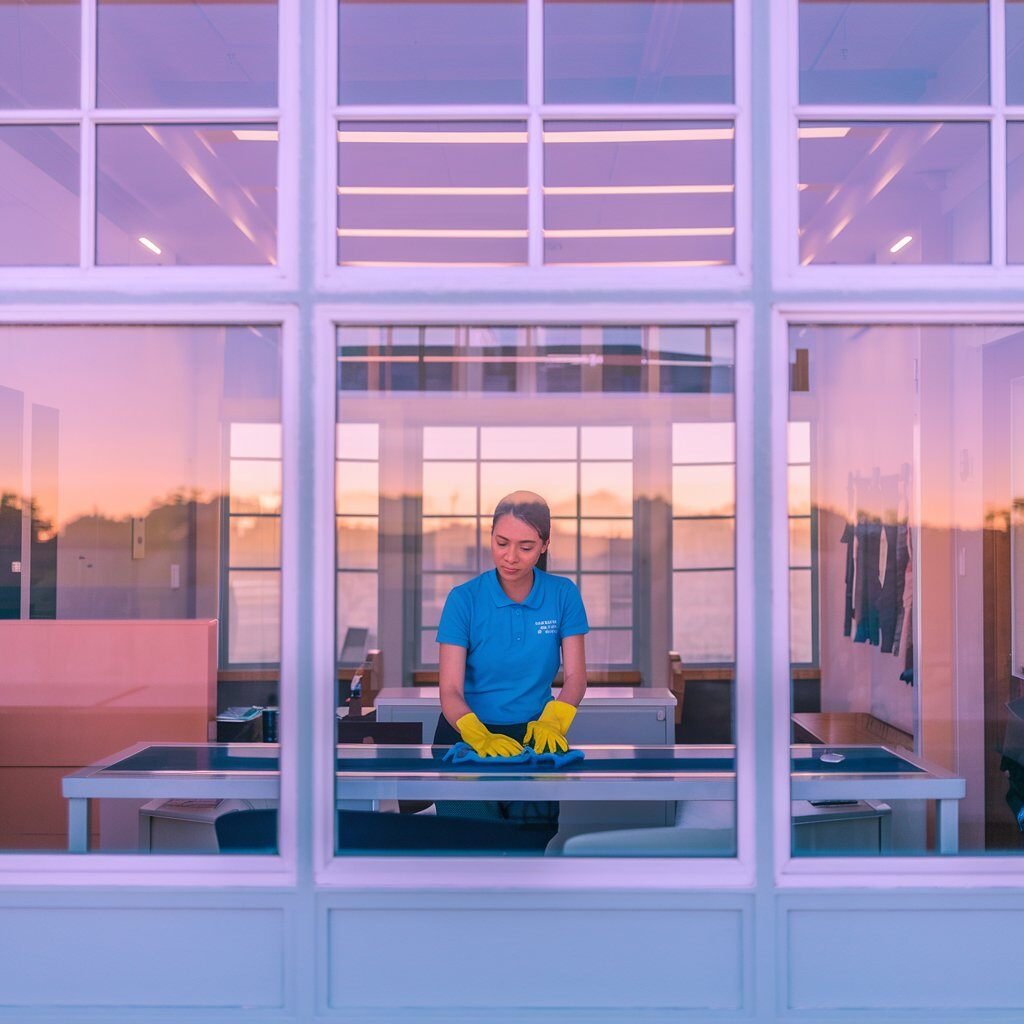 a-photo-of-the-inside-of-a-beautiful-office-buildi-4gW1N8hhQjGRvkDpJJOEiA-iAgs7CnzSQakREbkwwtDNQ a-photo-of-the-inside-of-a-beautiful-office-buildi-4gW1N8hhQjGRvkDpJJOEiA-iAgs7CnzSQakREbkwwtDNQ